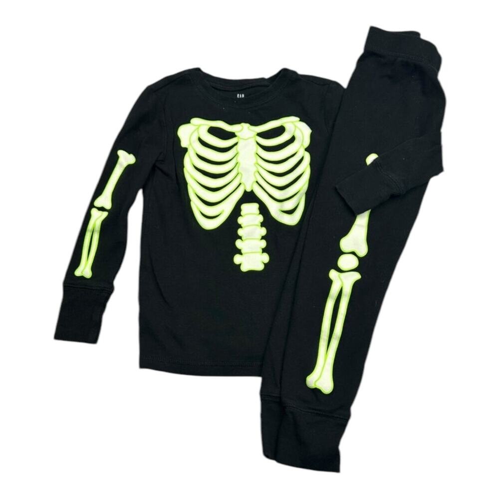Gap Glow In The Dark Skelton Boys Pajamas
